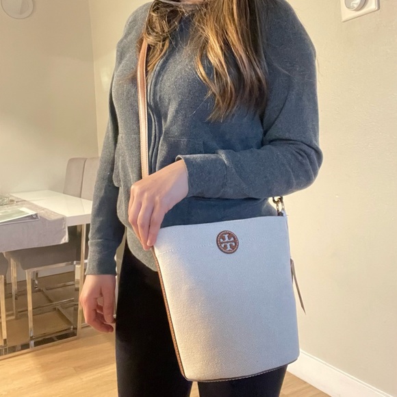 NWT blake canvas bucket crossbody shoulder bag classic cuoio brown 160762 - Picture 12 of 12